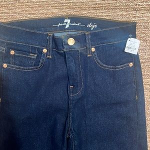 Seven jeans dojo size 26 NWT dark wash, stretch, boot cut
